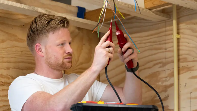 Vakgebied Elektro , Installatie En Metaaltechniek MBO Amersfoort 2