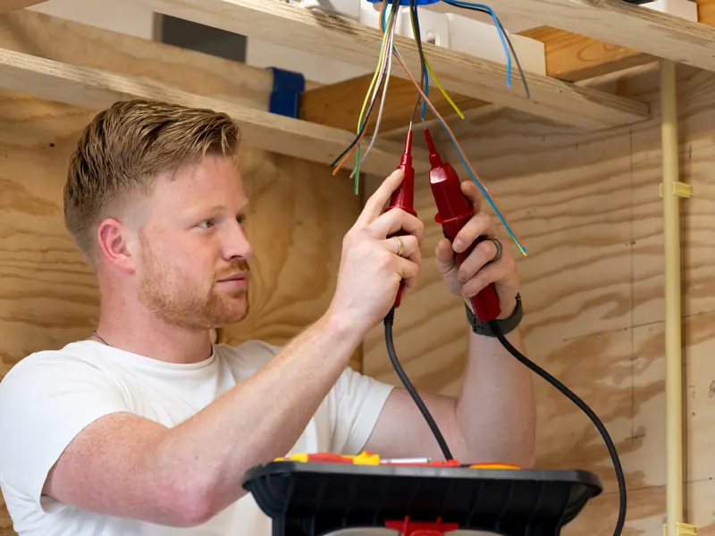Vakgebied Elektro , Installatie En Metaaltechniek MBO Amersfoort 2