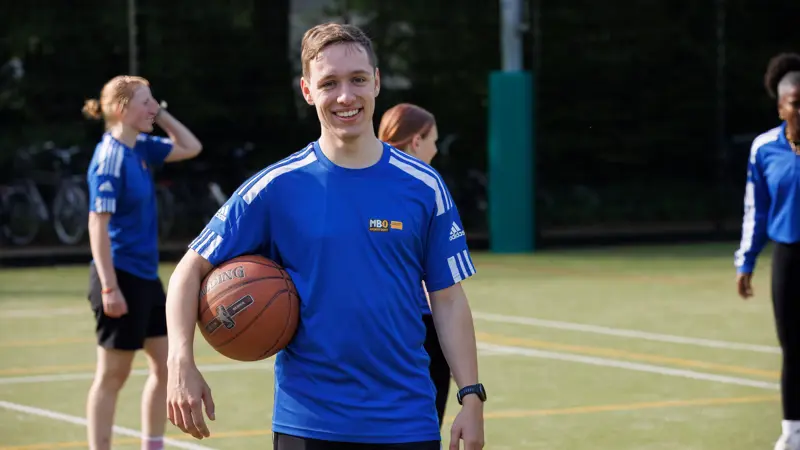 25908 Sport En Bewegingsleider