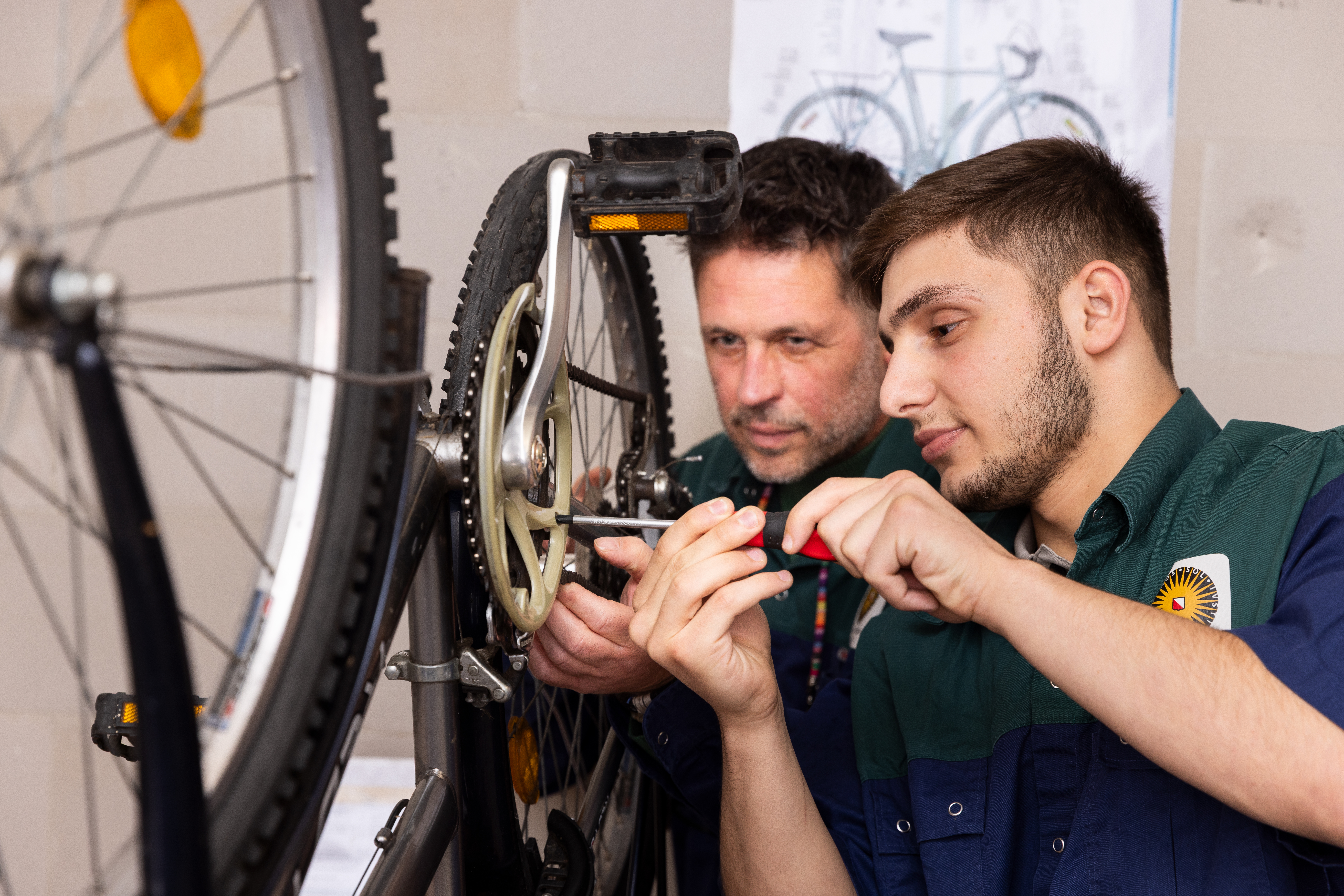 25745 Assistent Mobiliteitsbranche Marco Van Rijn En Riyad Dakhil Exp2028 MBO Amersfoort