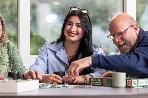 Zorg en welzijn 08062026 helpende zorg en welzijn Maaisa Jardo Rosila Adboelrahman Jannie Baaiman Jan Klein Exp. date 0 (2).jpg