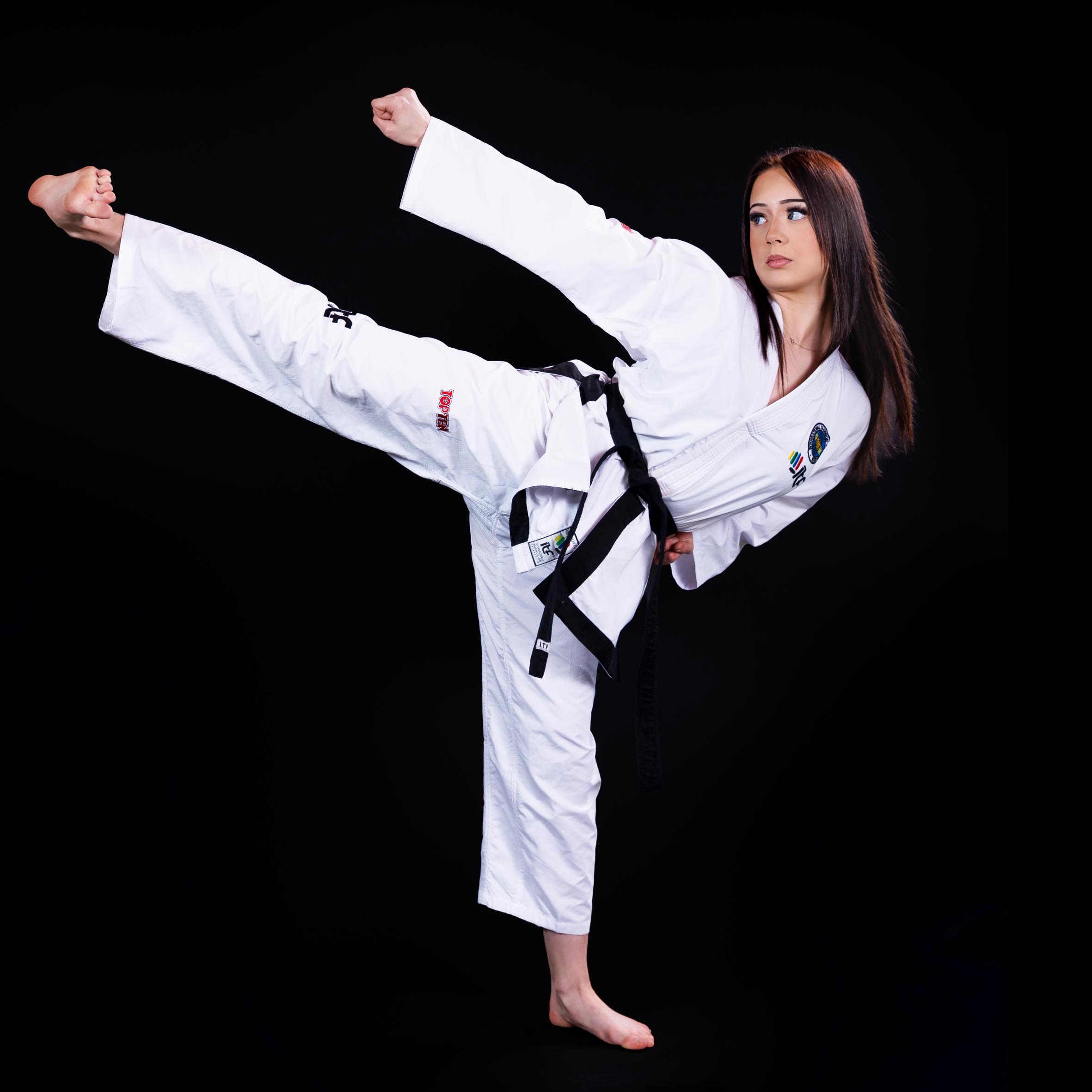Esmée van Leuveren - Taekwondo.jpg